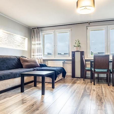 Julia Apartament W Centrum ชวีโนวิชแจ ภายนอก รูปภาพ