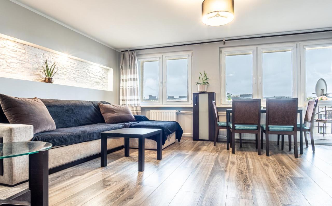 Julia Apartament W Centrum ชวีโนวิชแจ ภายนอก รูปภาพ